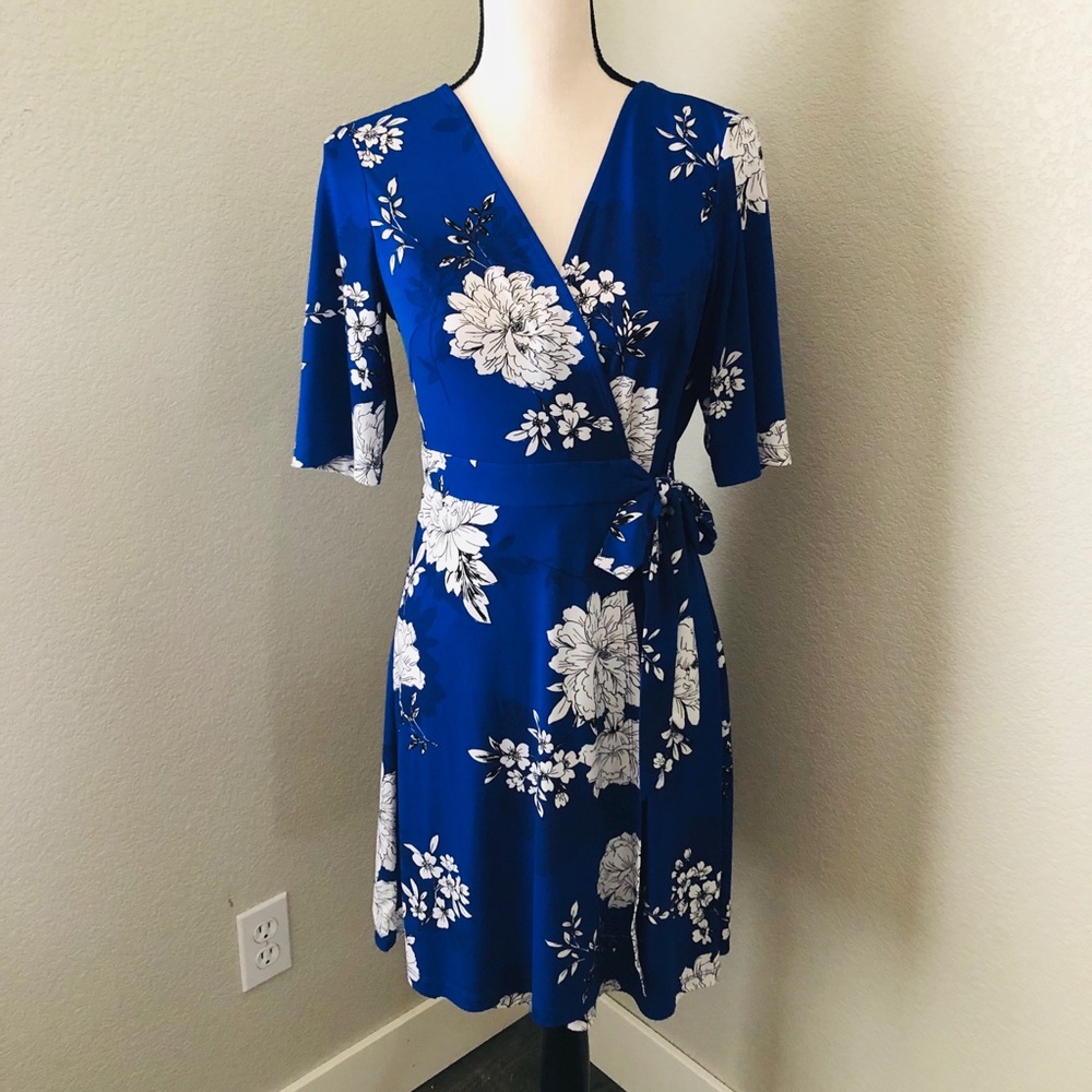 Vince Camuto faux wrap dress
